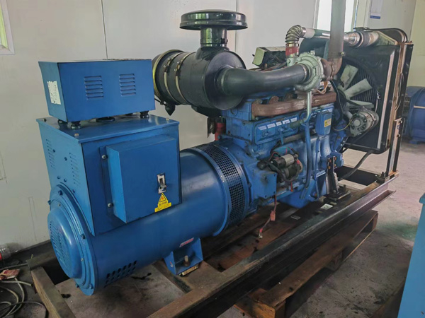 泾源100kW柴油发电机组使用多级机油有哪些优缺点？